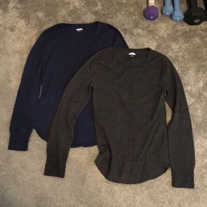 Lot of 2 Medium Old Navy Long Sleeve thermals
